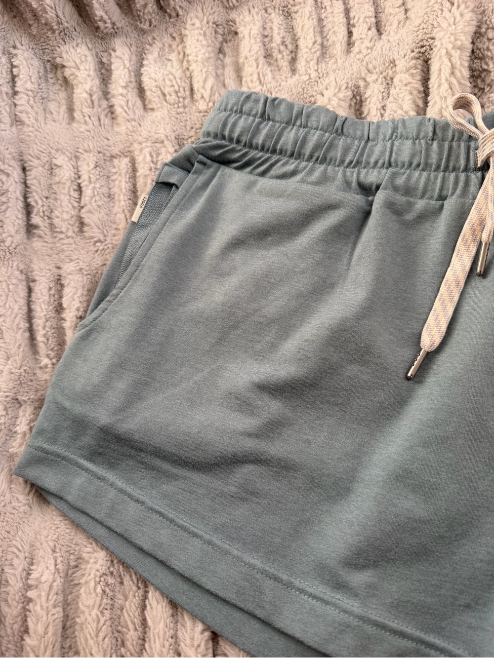 Vuori Teal Green Elastic-Waist Shorts - Picture 3 of 9